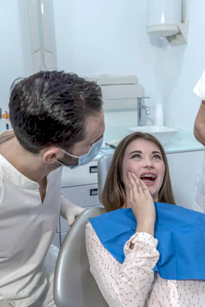 Best Dentist Open Late Near Me  in Saucier, MS